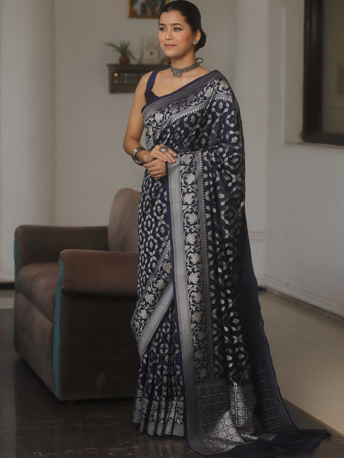 Phenomenal Navy Blue Soft Silk Saree With Demanding Blouse Piece