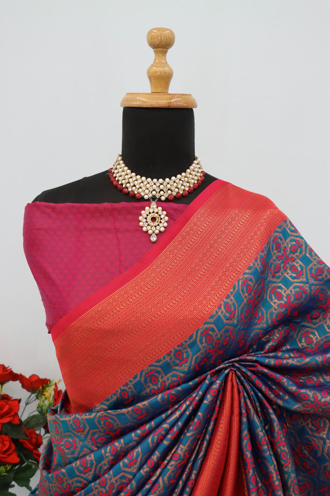 Forbearance Navy Blue Soft Banarasi Silk Saree With Comely Blouse Piece