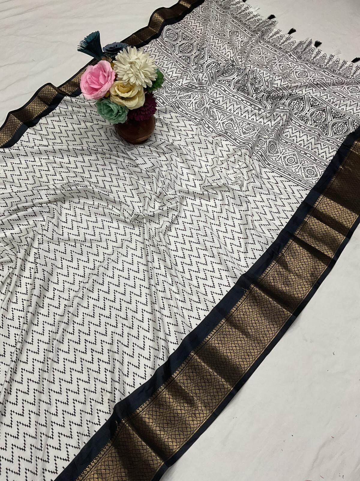 Luxuriant Off White Digital Printed Dola Silk Saree With Scrupulous Blouse Piece