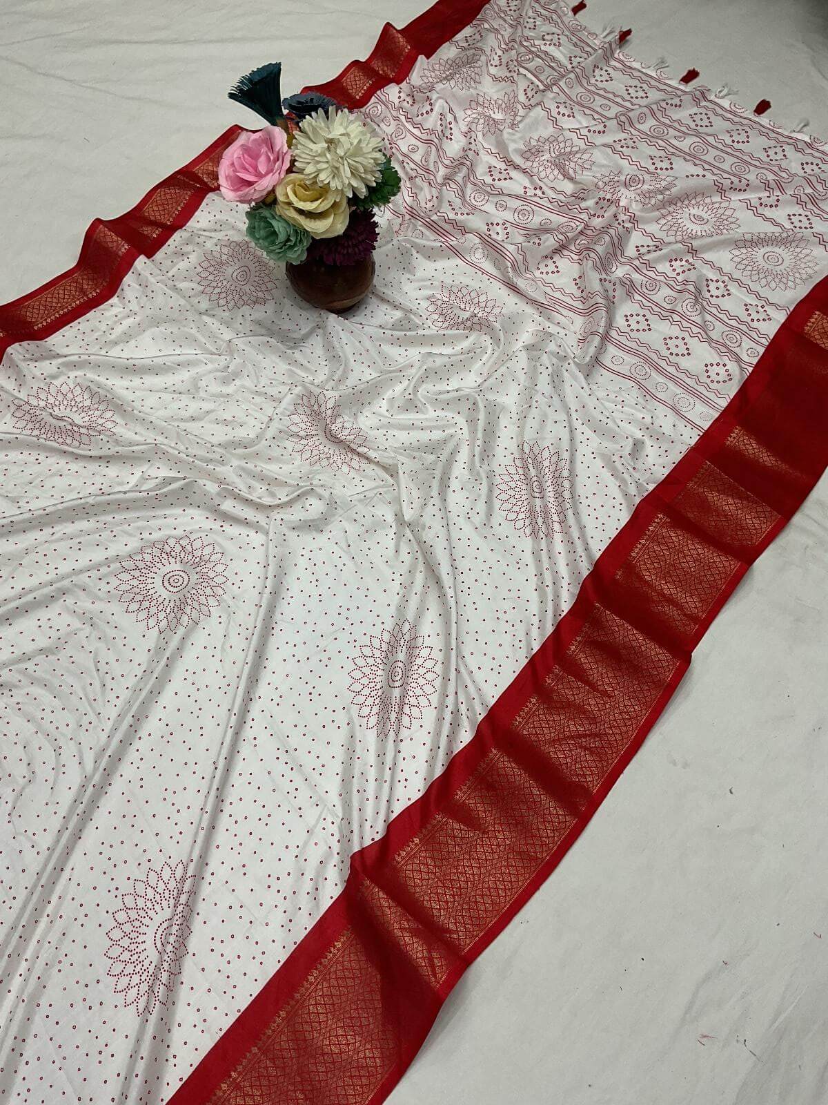 Sizzling Off White Digital Printed Dola Silk Saree With Preferable Blouse Piece