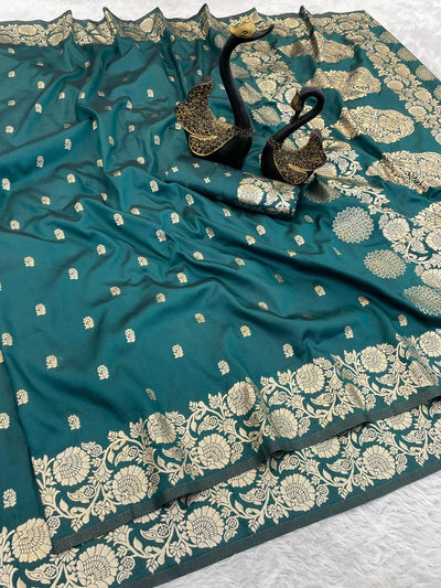 Luminous Rama Soft Banarasi Silk Saree With Resonant Blouse Piece