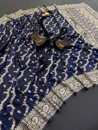 Diaphanous Navy Blue Soft Banarasi Silk Saree With Phenomenal Blouse Piece