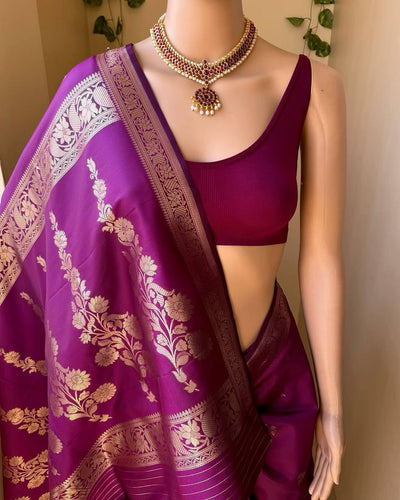 Enthralling Purple Soft Silk Saree With Excellent Blouse Piece