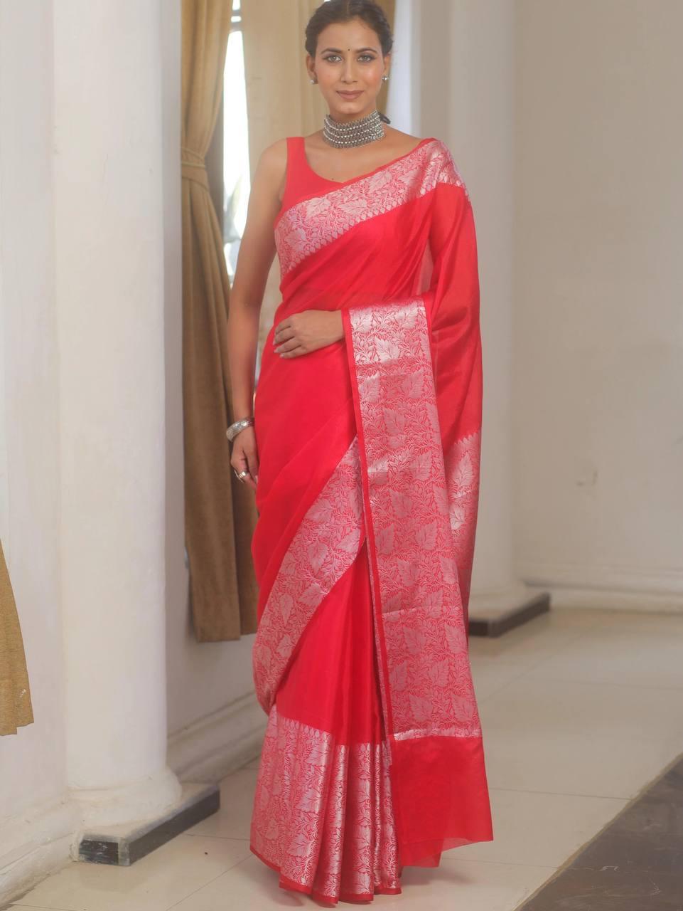 Verdant Red Soft Silk Saree With Mellifluous Blouse Piece