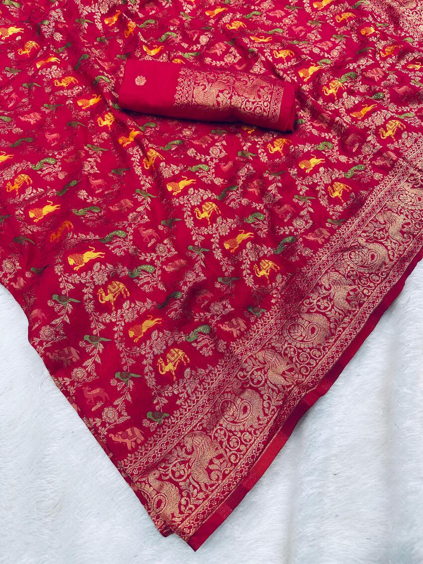 Vestigial Dark Pink Soft Banarasi Silk Saree With Enthralling Blouse Piece