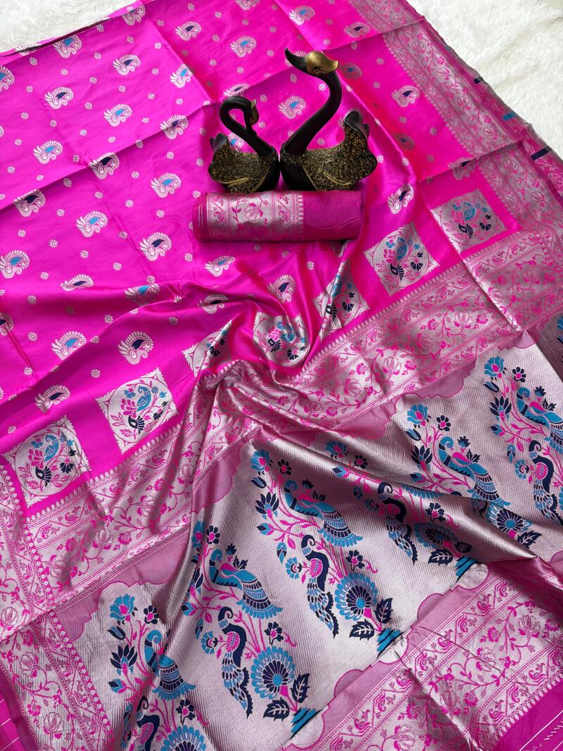 Confounding Dark Pink Paithani Silk Saree With Lustrous Blouse Piece