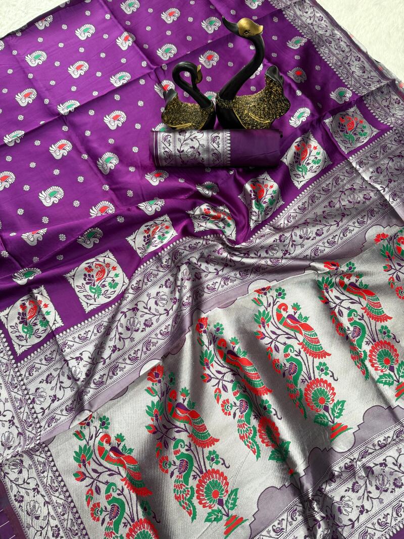 Lustrous Purple Paithani Silk Saree With Ebullience Blouse Piece