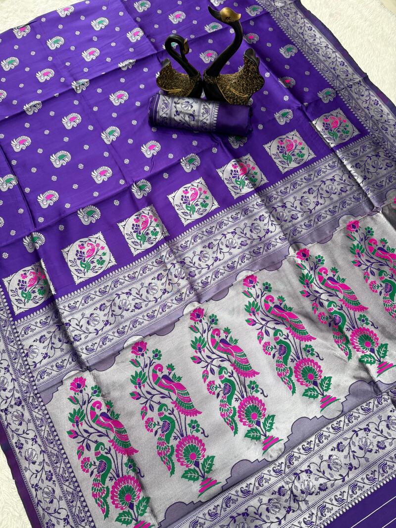 Delectable Violet Paithani Silk Saree With Piquant Blouse Piece