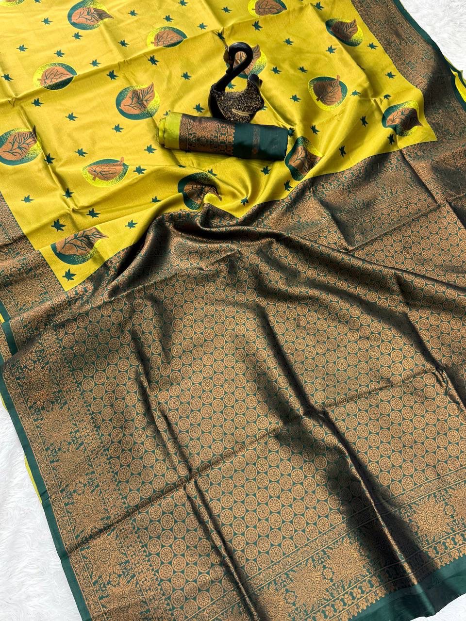 Whimsical Yellow Soft Silk Saree With Glowing Blouse Piece