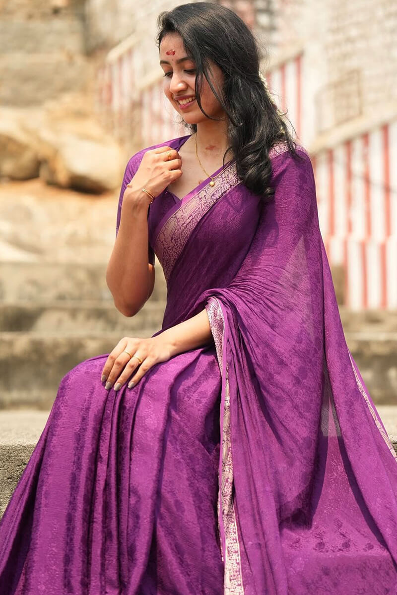 Ebullience Purple Soft Banarasi Silk Saree With Stunning Blouse Piece