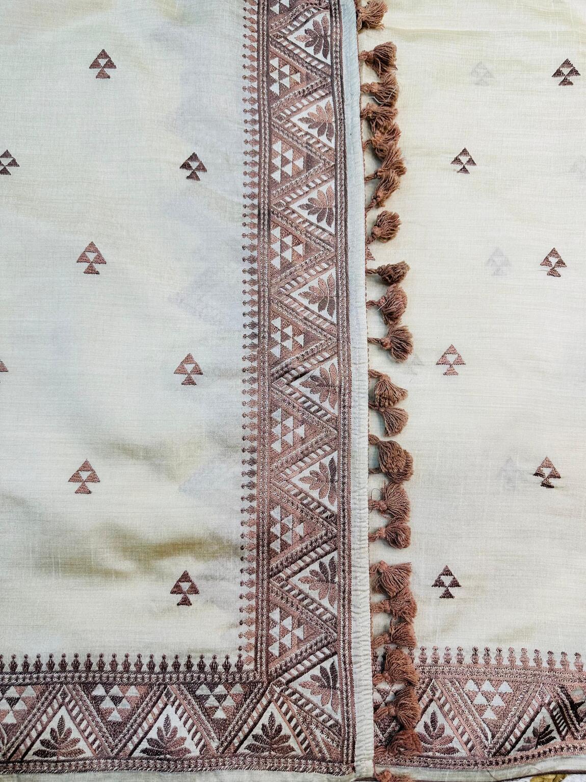 Lovely Off White Embroidery Work Tussar Silk Saree With Demanding Blouse Piece