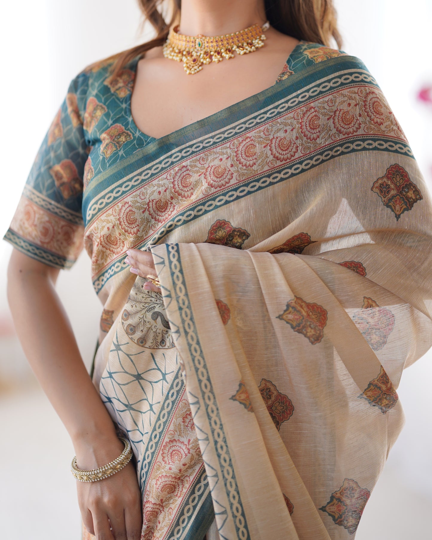 Elegant Sand Beige Linen Saree with Deep Green Border & Traditional Paisley Heritage Prints | Premium Festive & Cultural Wear