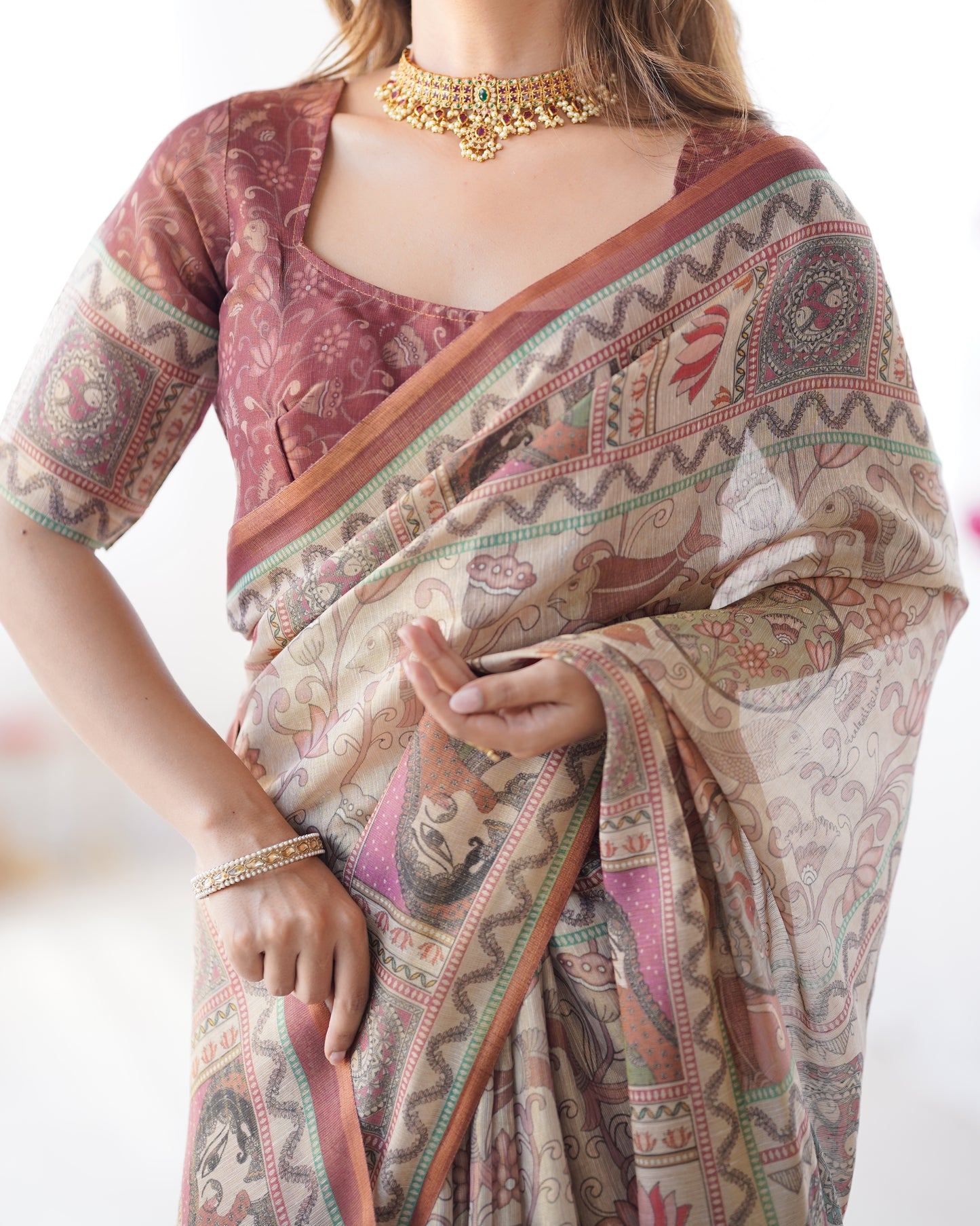Heritage Beige Linen Saree with Rust Brown Artistic Border & Traditional Figurative Story Prints | Premium Cultural & Festive Wear