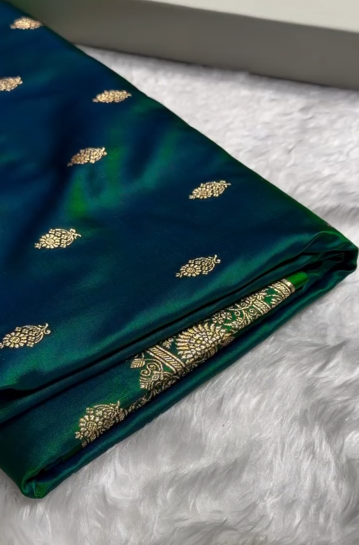 Emerald Green Banarasi Silk Saree with Gold Zari Buti & Traditional Woven Border