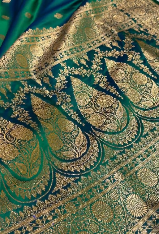 Emerald Green Banarasi Silk Saree with Gold Zari Buti & Traditional Woven Border