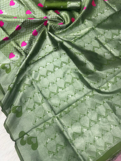 Green Heart Design Silk Saree