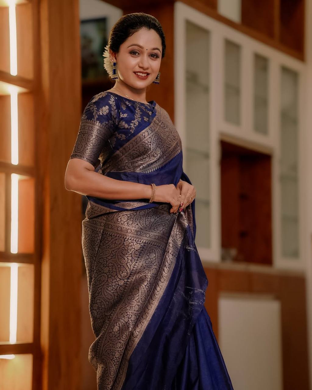 Royal Blue Banarasi Silk Saree with Antique Copper Zari Weaving & Designer Blouse Piece