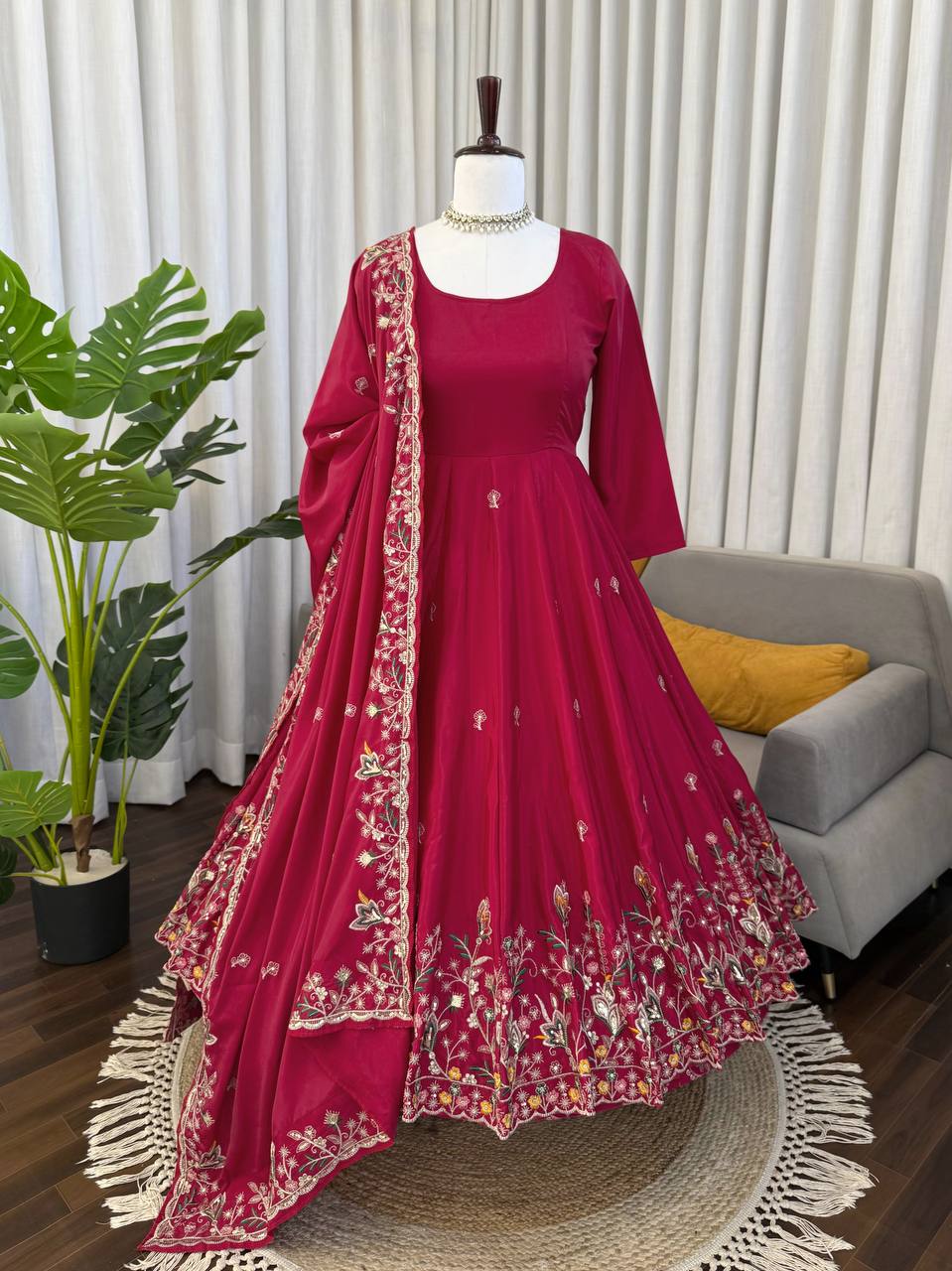 Elegant Embroidered Festival Anarkali Suit Set – 2 Color Options
