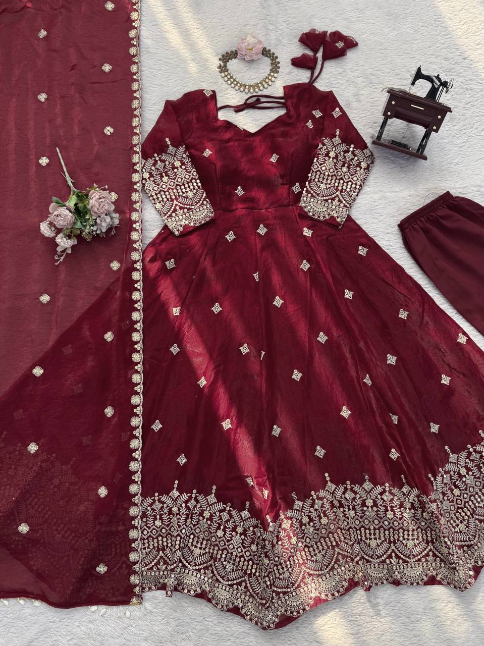 Elegant Embroidered Anarkali Suit Set with Dupatta – 2 Color Options