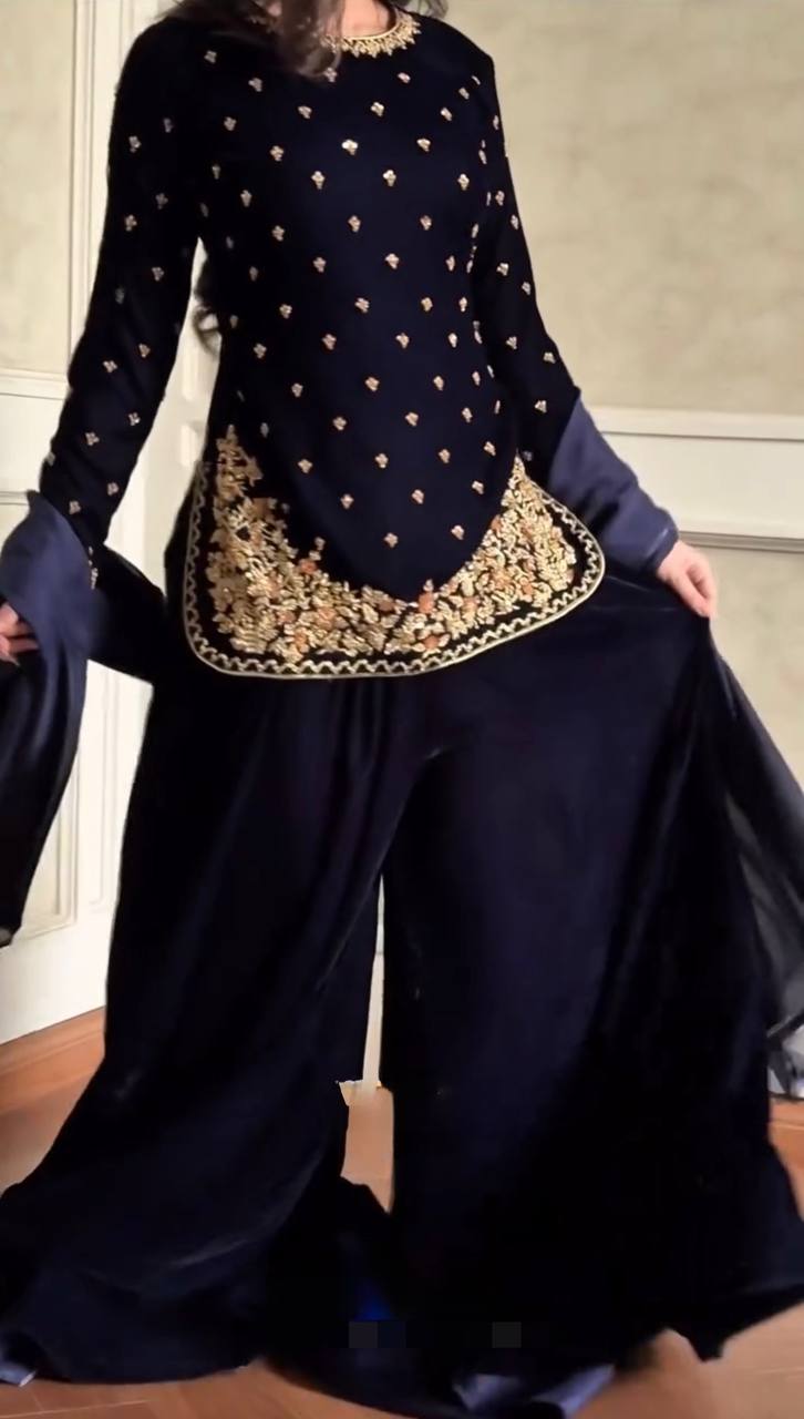 Navy Blue Velvet Kurta Set with Floral Embroidery & Dupatta