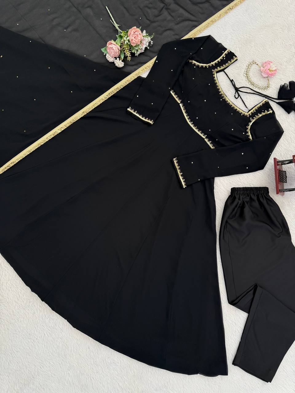 Black Embellished Anarkali Suit Set with Dupatta & Bottom – Elegant Festive & Party Wear for Women
