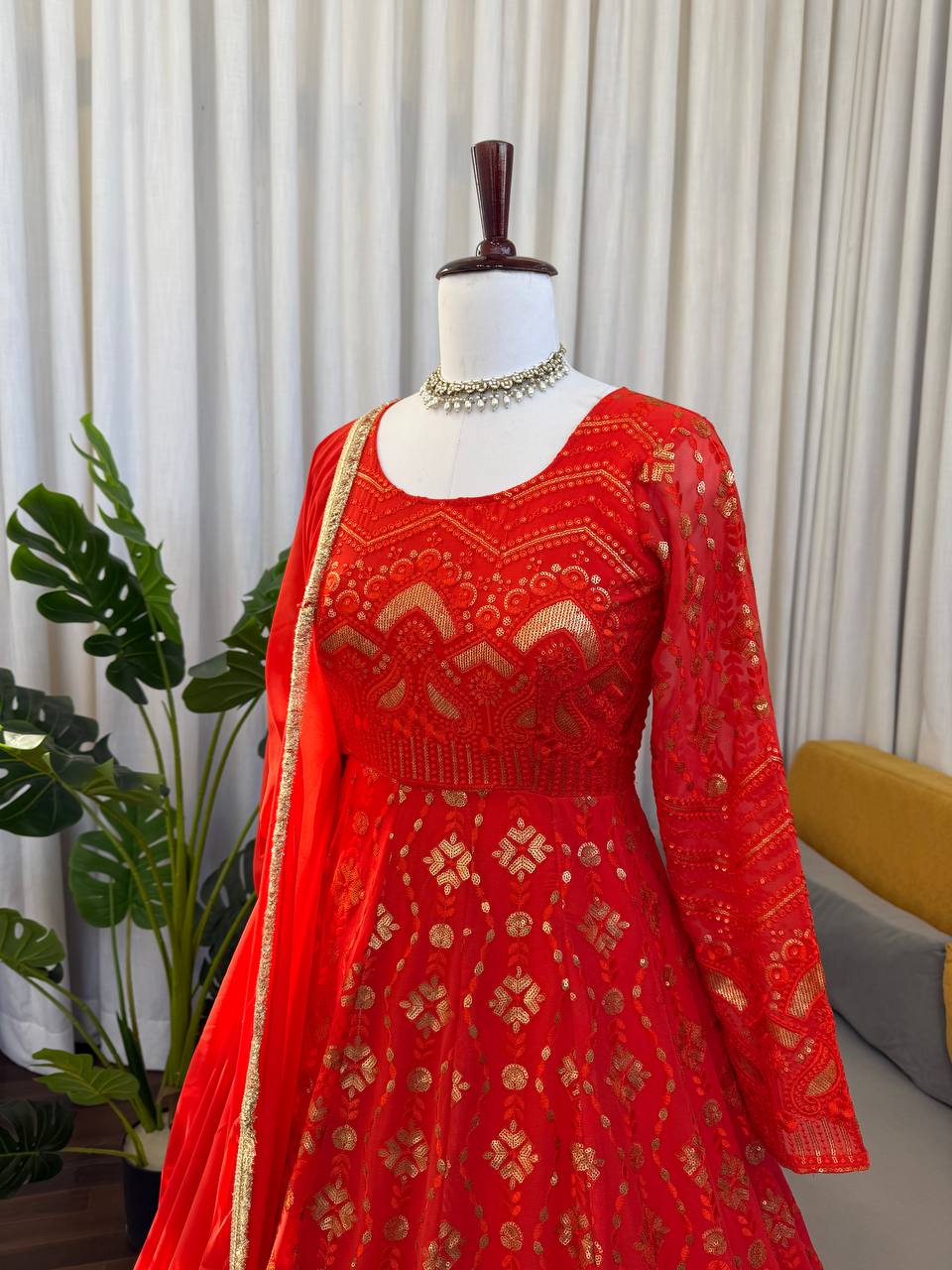 Red Bandhani Print Kurta Set with Dupatta & Straight Pants