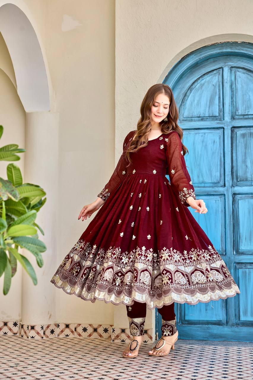 Luxury Embroidered Anarkali Suit Set with Heavy Border Dupatta (3 Color Options)
