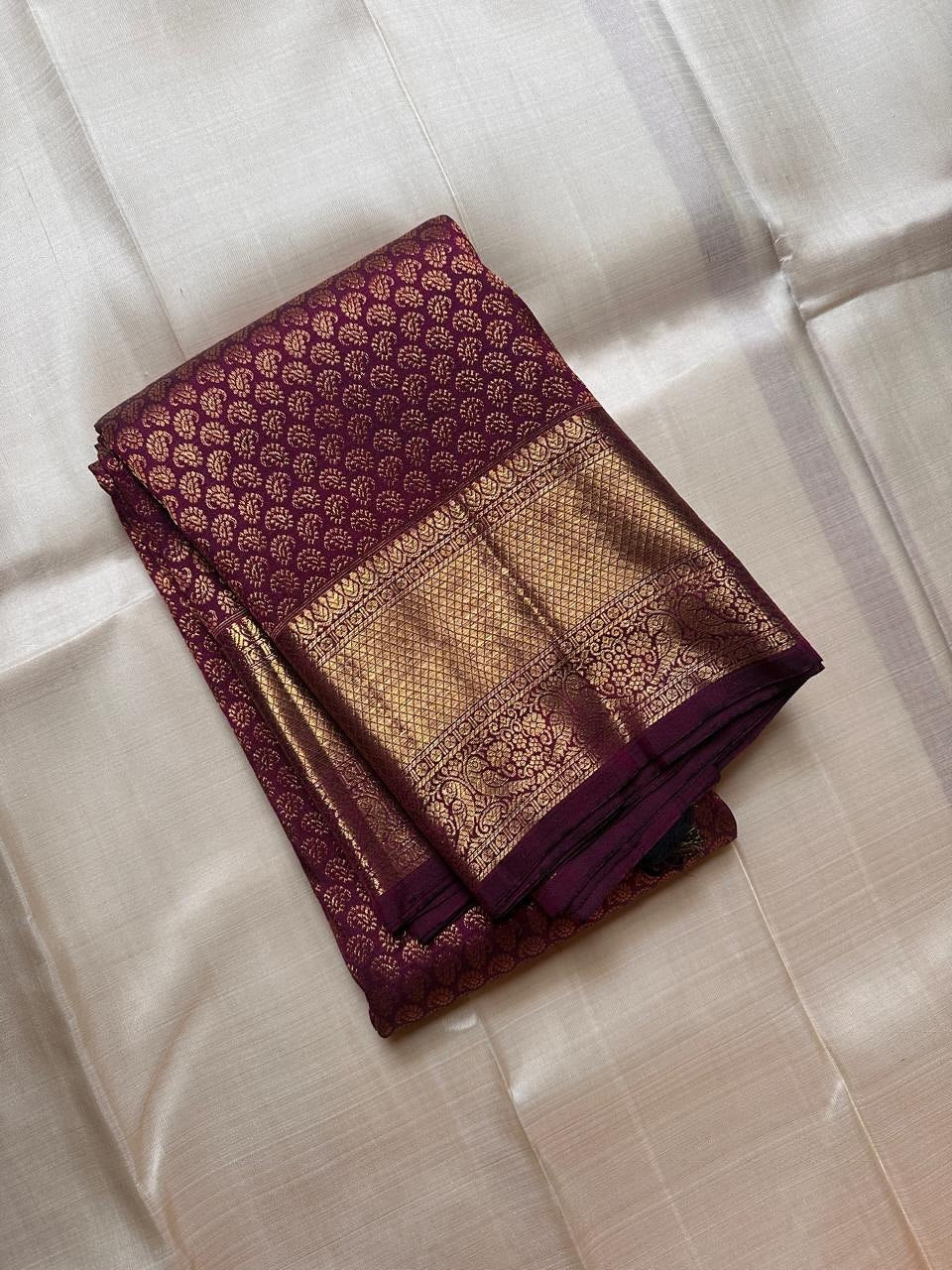 Royal Copper Brown Banarasi Silk Saree with Elephant Zari Border & Contrast Wine Pallu | Premium Wedding & Festive Wear