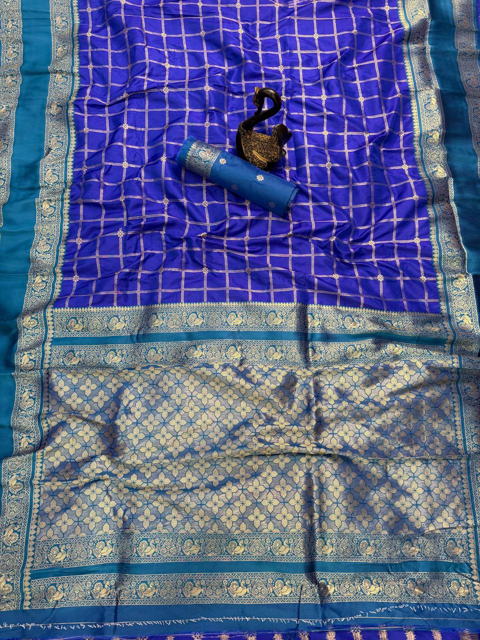 Royal Blue Checked Banarasi Style Silk Saree with Teal Border & Rich Golden Zari Pallu | Premium Festive Wear
