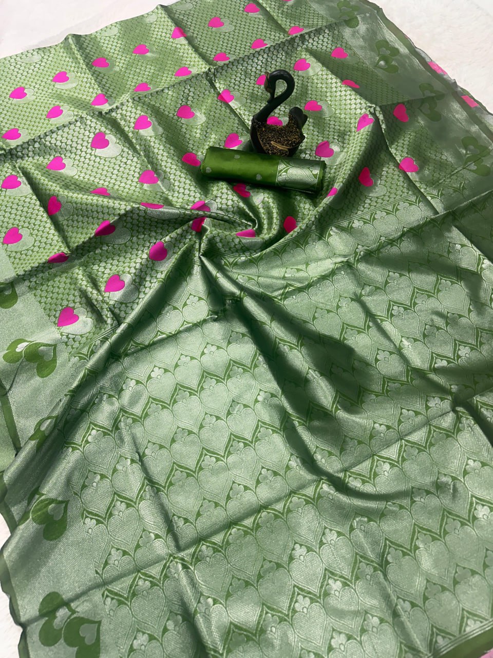 Green Heart Design Silk Saree