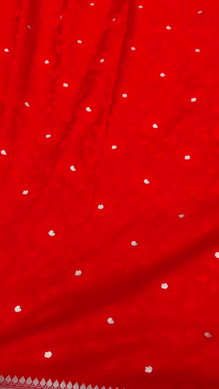 Royal Red Banarasi Silk Saree With Zari Weaving