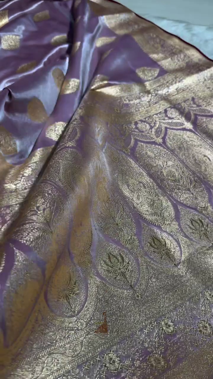 Lavender Purple Banarasi Silk Saree with Gold Zari Paisley Motifs & Elegant Woven Border